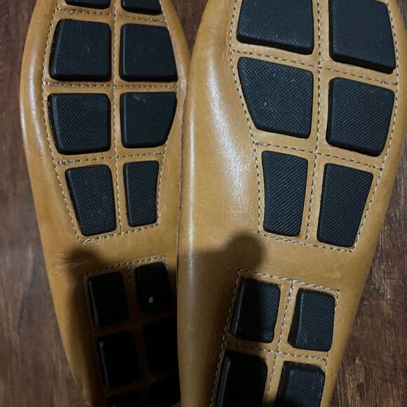 Saks fifth ave women’s penny moccasin size 7
Color Tan - Picture 8 of 10